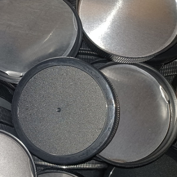 89/400 Black Ribbed Silver Lined Jar Caps